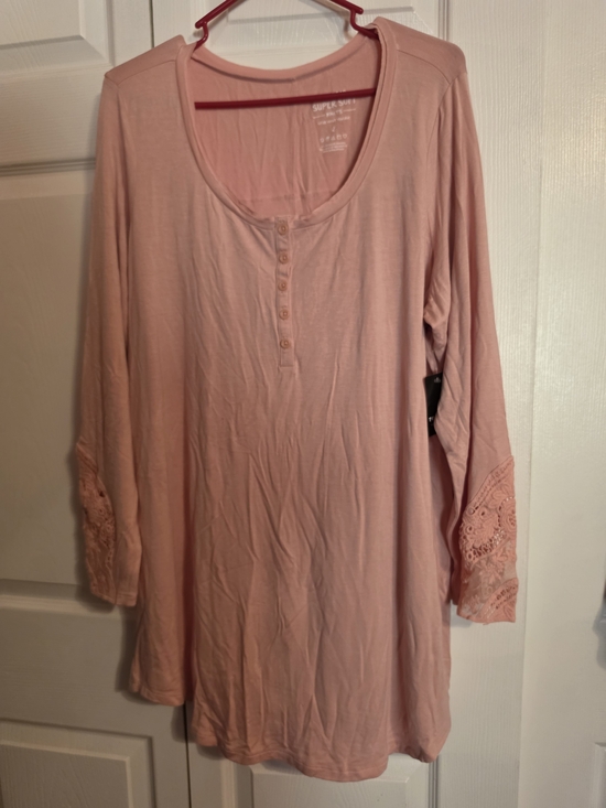 torrid Tops - torrid Pink Henley Tunic with Lace Sleeve Detail NWT